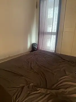 NoahWhitte online show from April 24, 8:11 pm