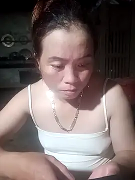 phuongtrinh1 online show from May 8, 1:58 pm