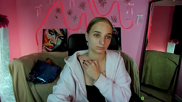 ollivia dream online show from May 5, 5:54 am