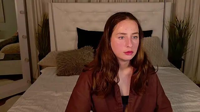 NadinnL online show from June 17, 1:34 pm