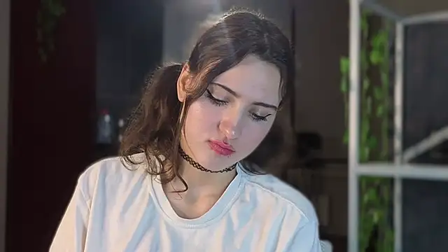 lovergirl4me online show from April 29, 5:26 pm