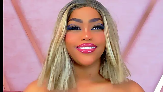 TiannahGlow online show from May 9, 2:08 pm