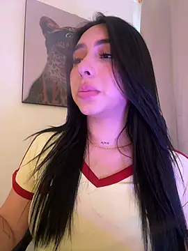 IsabellaNoir  online show from June 27, 6:03 pm
