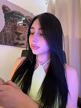 IsabellaNoir  online show from July 7, 3:37 pm