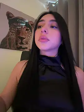 IsabellaNoir  online show from June 19, 10:13 pm
