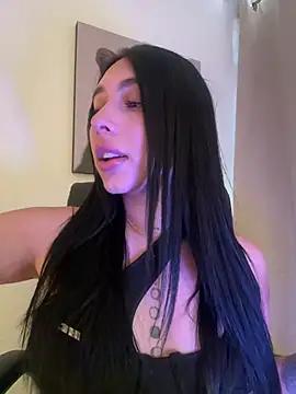 IsabellaNoir  online show from June 30, 4:39 pm