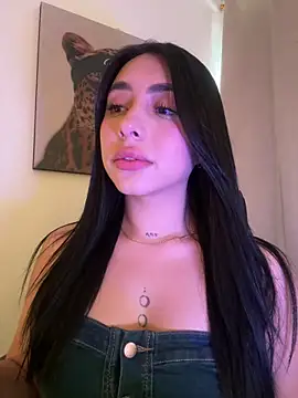 IsabellaNoir  online show from June 26, 6:53 pm