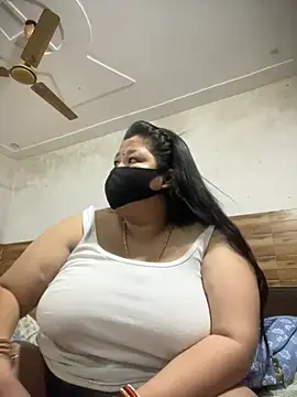hot-couple-0 online show from August 2, 4:21 pm