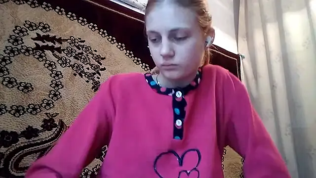 LunaLaday online show from May 22, 3:26 am