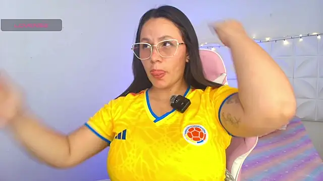 Ivonny Goldie online show from June 8, 2:12 am