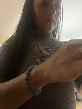 SamiiContreras  online show from July 16, 11:15 am