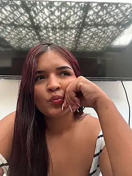 AlissonContreras  online show from May 11, 4:04 pm