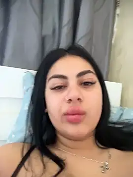 LilyLovell online show from April 30, 11:48 am