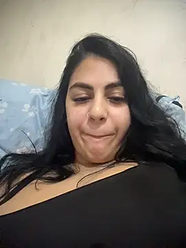 LilyLovell online show from May 3, 9:29 pm