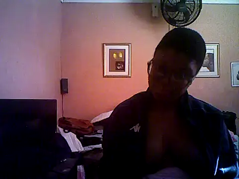 Hotboobs27 online show from June 14, 7:53 am