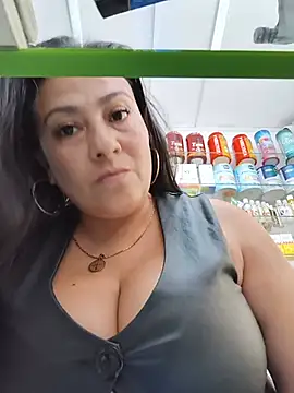 roxana sexy 2026 online show from June 7, 3:30 pm