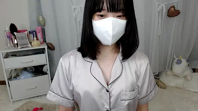 mii  tan online show from May 31, 5:46 am