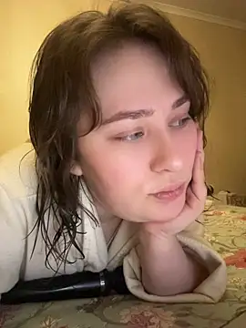 BettyRussian online show from April 29, 6:57 pm
