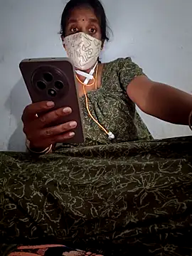 Tamil Hot HoneyBee online show from June 16, 10:05 am