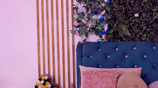 CherryMuse  online show from June 11, 4:42 am