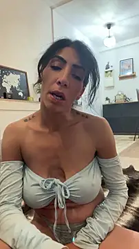 Yasmiinee online show from May 8, 1:20 am