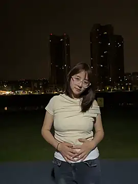 Yang 127 online show from June 24, 3:33 pm