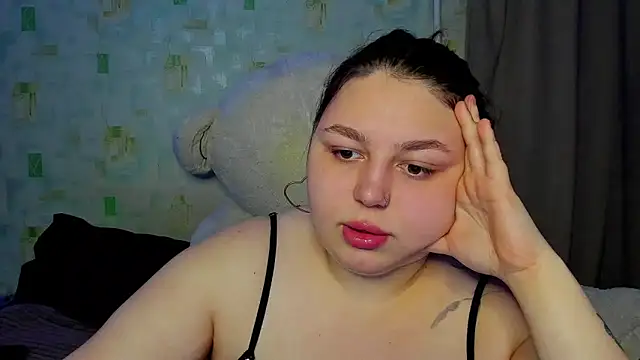 LillyHaigh online show from May 3, 11:08 pm