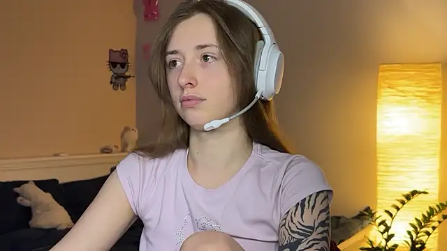 she tora69 online show from May 26, 10:42 pm