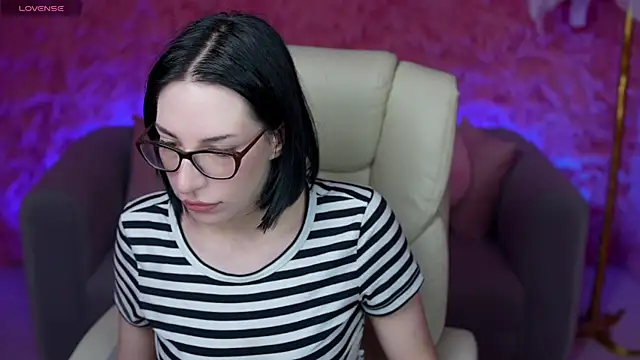 KettyFlo online show from May 8, 1:03 pm