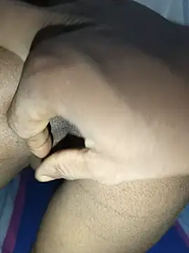 slfunson18 online show from July 6, 12:49 am