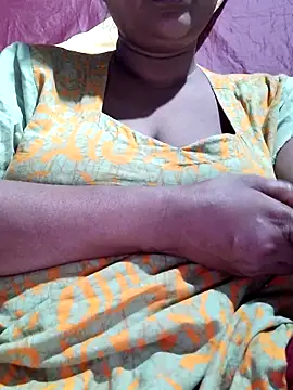 Gulapi N online show from May 13, 6:24 pm