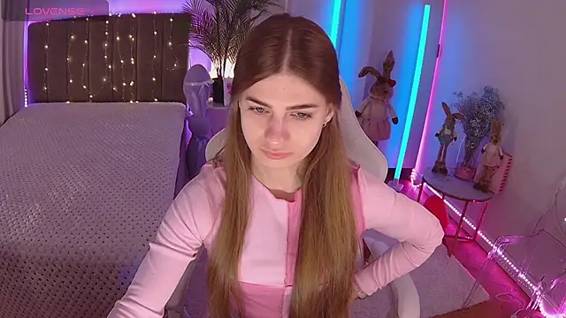 Dayana Mood online show from April 28, 6:39 am