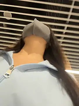 xiaochengzi505 online show from July 26, 2:19 am