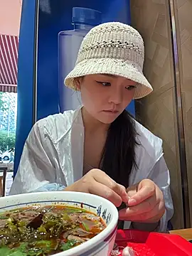 xiaochengzi505 online show from July 29, 1:16 am