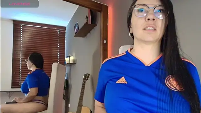 Taliapeach online show from July 7, 3:26 pm