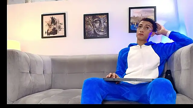 KING BOYS2026 online show from July 9, 1:52 am