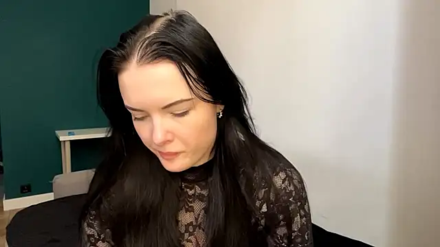 AmbientInvalid online show from June 18, 9:58 am
