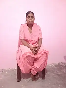LOVE ZZ0YA online show from July 7, 9:57 am