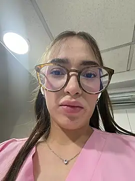 Sweet Milaa1 online show from July 16, 8:02 pm