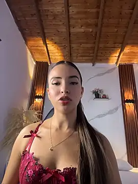 catalina lafer online show from June 2, 1:34 pm