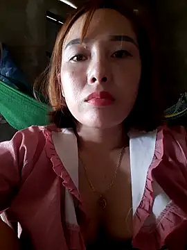 linhkun1 online show from May 18, 4:07 am