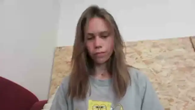 Lisahoppii online show from May 6, 1:15 pm