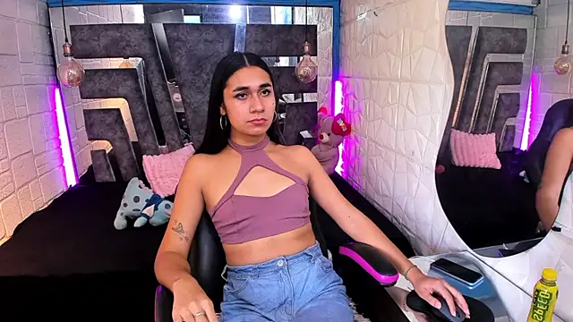 MahiaraHot online show from July 28, 12:48 pm