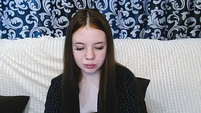 KendraSpt online show from May 24, 8:57 am