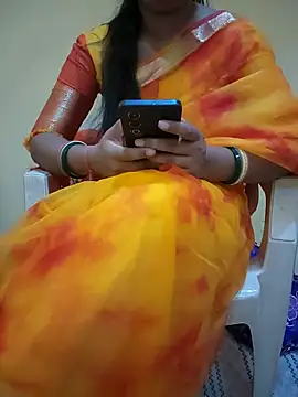 Seema yadav01 online show from May 9, 7:32 am