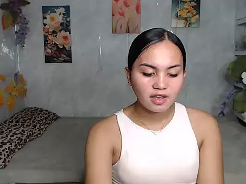ur asiankat online show from August 9, 1:13 am