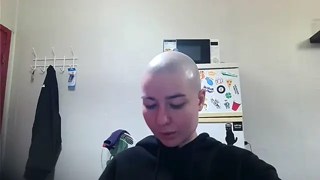 Julia Bright online show from May 4, 8:12 pm