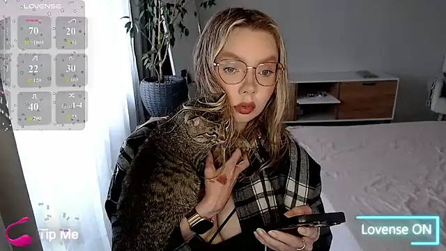 PolinaXXXXXJones online show from June 25, 1:35 pm