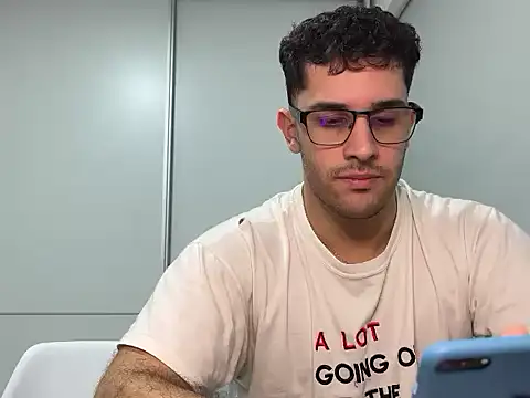 BearTwink03 online show from May 7, 2:27 am