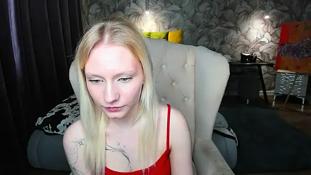 Elizabeth Adams online show from May 4, 5:22 am